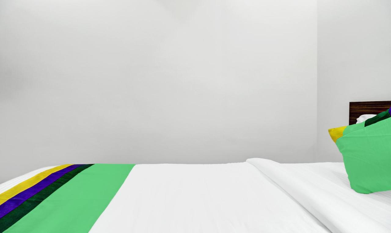 Treebo Raga Hotell Visakhapatnam Exteriör bild